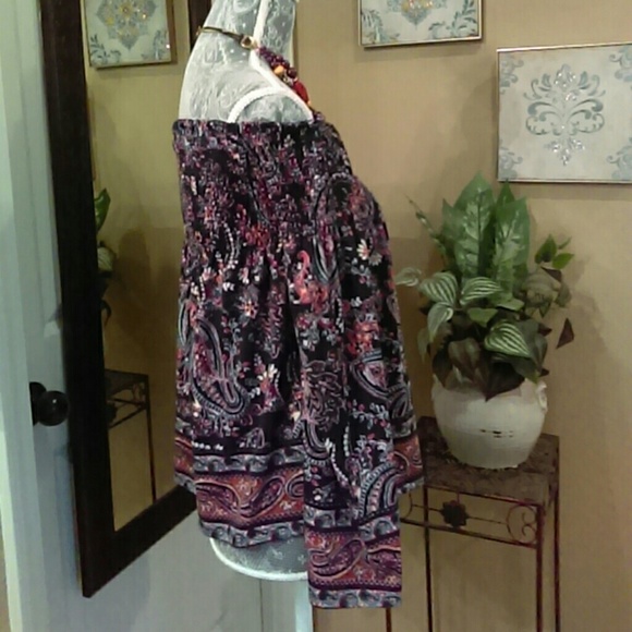 Xhiliration ❤Off the Shoulder Top -  New w/ Tag - Picture 2 of 6